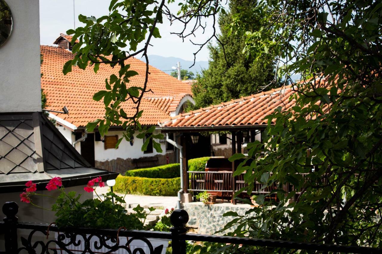 Todoroff Wine Residence Brestovica  Exterior photo